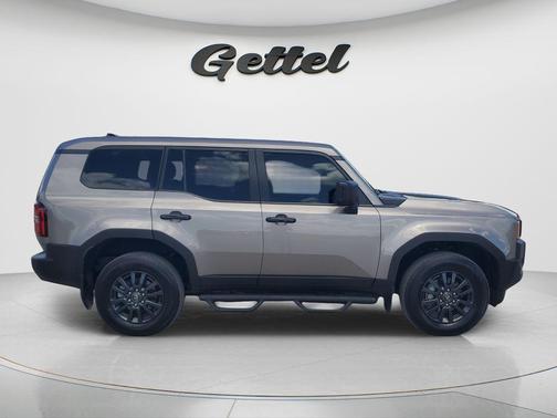Meteor Shower 2025 Toyota Land Cruiser 1958