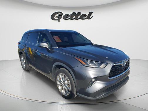 Magnetic Gray Metallic 2020 Toyota Highlander Hybrid Limited