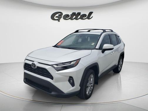 Wind Chill Pearl 2025 Toyota RAV4 XLE Premium