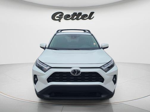 Wind Chill Pearl 2025 Toyota RAV4 XLE Premium