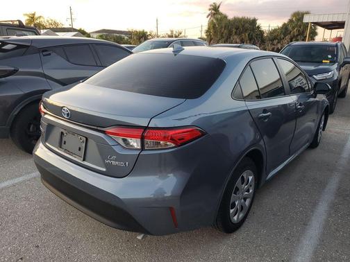 2023 Toyota Corolla Hybrid SE