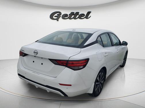 Aspen White Tricoat 2025 Nissan Sentra SV