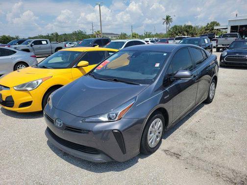 2019 Toyota Prius LE