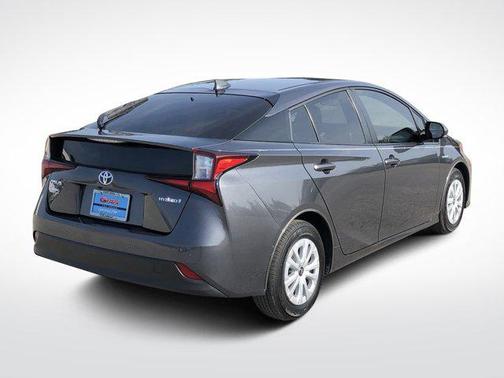 2019 Toyota Prius LE
