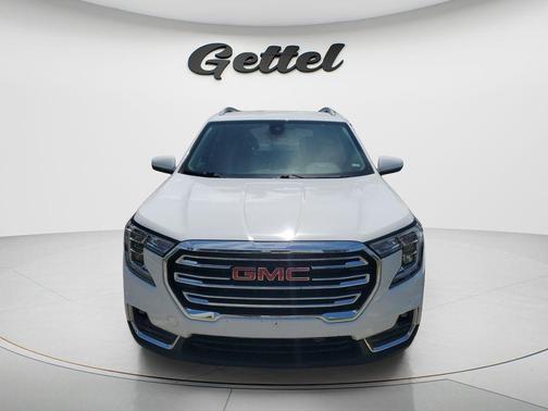 Summit White 2024 GMC Terrain SLT