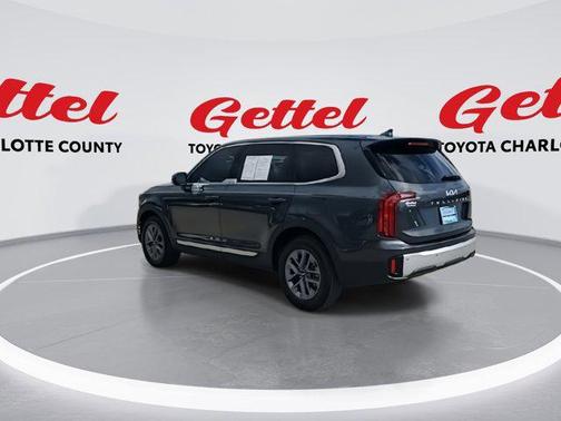 2023 Kia Telluride LX