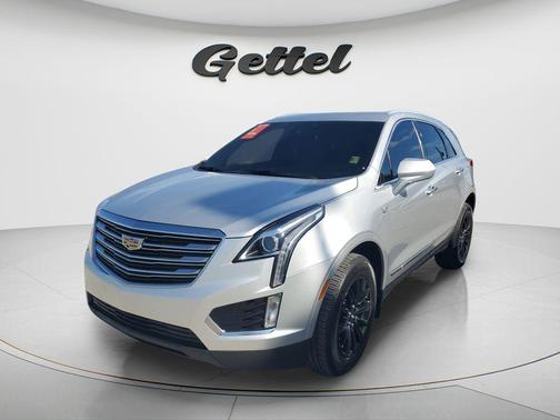 Radiant Silver Metallic 2019 Cadillac XT5 Base