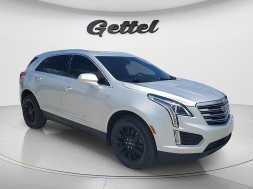 Radiant Silver Metallic 2019 Cadillac XT5 Base