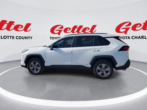 2024 Toyota RAV4 Hybrid SE