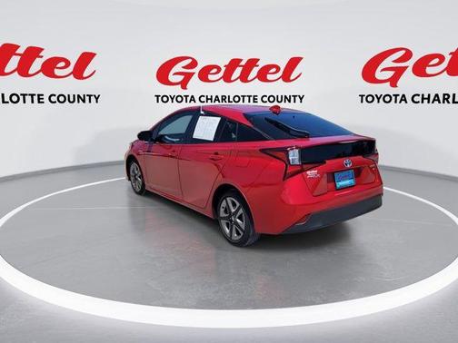 2020 Toyota Prius XLE