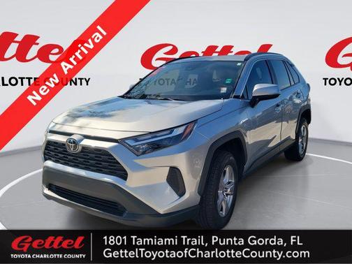 2022 Toyota RAV4 XLE
