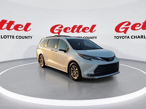 2021 Toyota Sienna XLE 7 Passenger