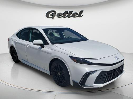Ice Cap 2025 Toyota Camry SE