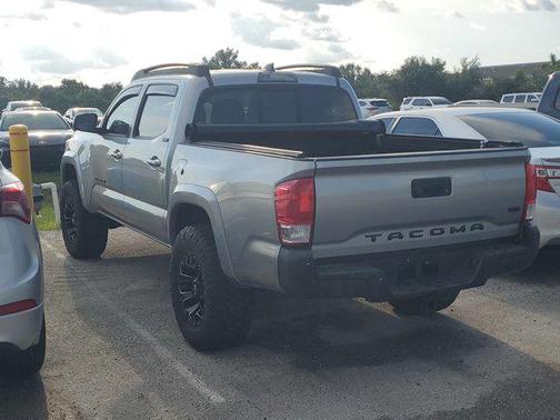2017 Toyota Tacoma SR5