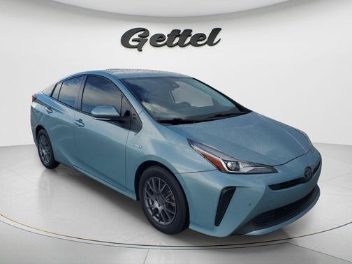 Sea Glass Pearl 2022 Toyota Prius LE