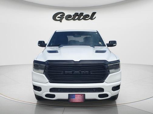Bright White Clearcoat 2022 RAM 1500 Laramie