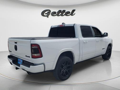 Bright White Clearcoat 2022 RAM 1500 Laramie