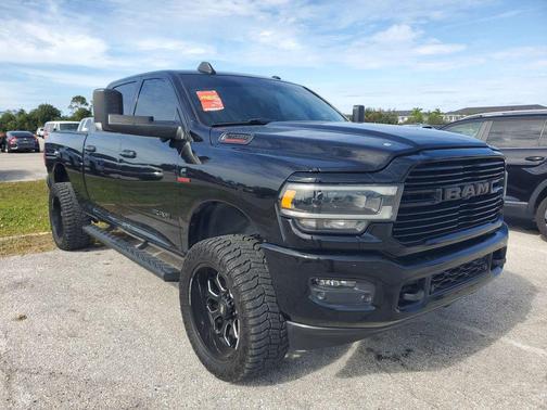 2020 RAM 2500 Big Horn Crew Cab 4X4 6'4' Box