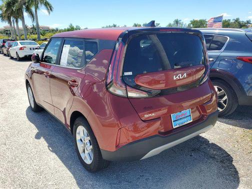 2023 Kia Soul LX