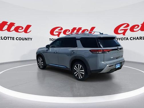 2022 Nissan Pathfinder Platinum 4WD