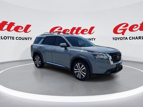 2022 Nissan Pathfinder Platinum 4WD