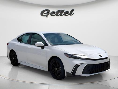 Ice Cap 2026 Toyota Camry SE