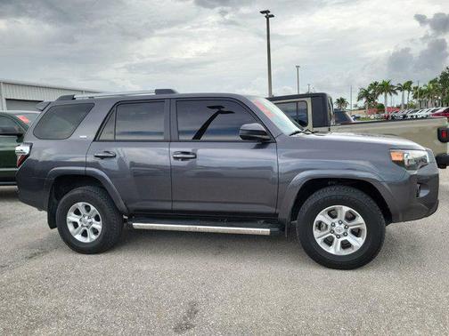 2023 Toyota 4Runner SR5