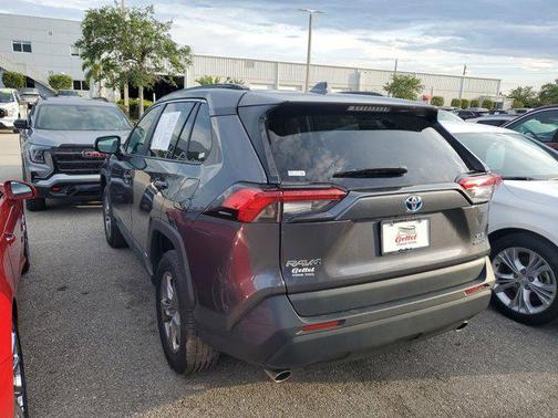 2024 Toyota RAV4 Hybrid XLE