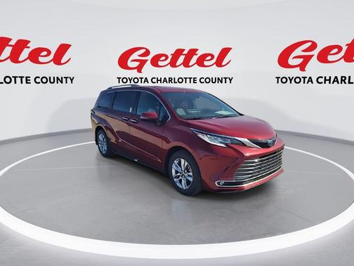 2025 Toyota Sienna Limited