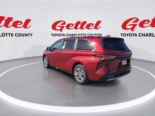 2025 Toyota Sienna Limited