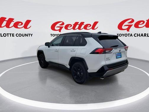 2024 Toyota RAV4 Hybrid SE