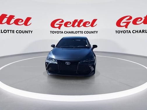 2020 Toyota Avalon Hybrid XSE