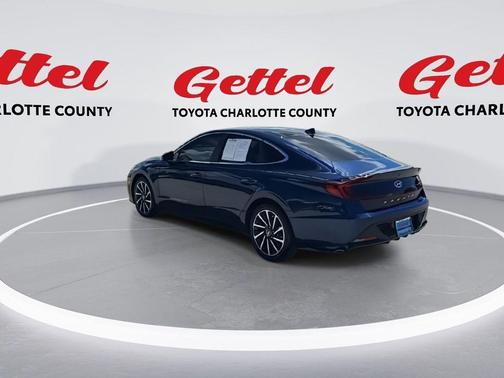 2021 Hyundai SONATA Limited