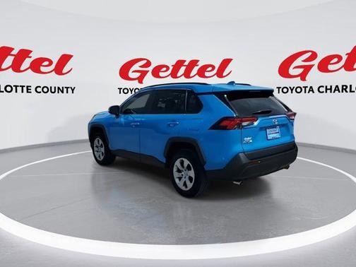 2020 Toyota RAV4 LE