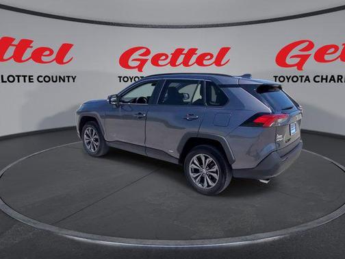 2022 Toyota RAV4 Hybrid XLE Premium