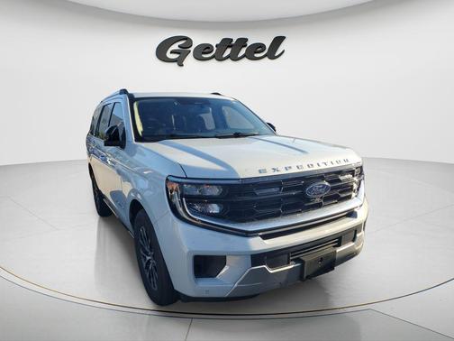 SPACE SILVER METALLIC 2025 Ford Expedition Platinum