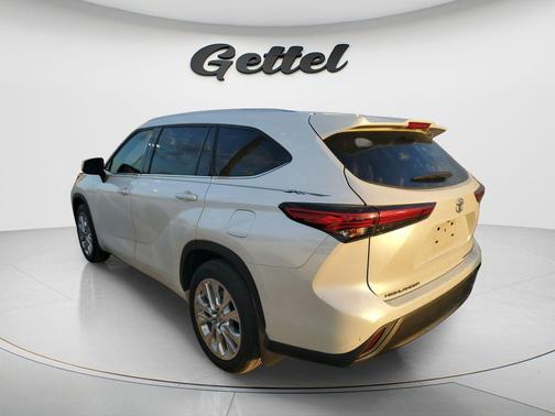2023 Toyota Highlander Limited