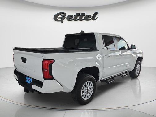 Ice Cap 2024 Toyota Tacoma SR5