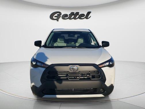 Wind Chill Pearl 2026 Toyota Corolla Cross L