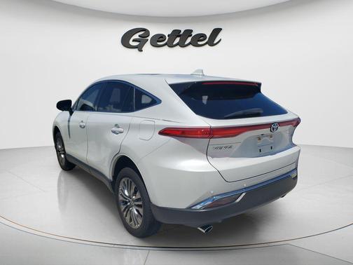 Wind Chill Pearl 2024 Toyota Venza Limited
