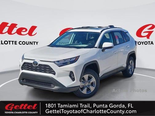 2025 Toyota RAV4 XLE