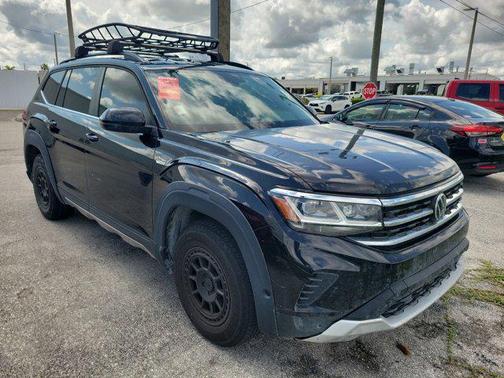 2021 Volkswagen Atlas 3.6L SE w/Technology