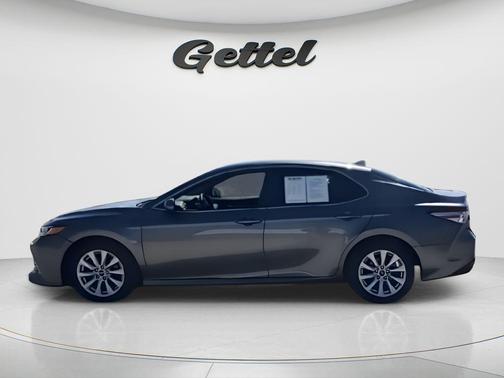 2019 Toyota Camry XLE