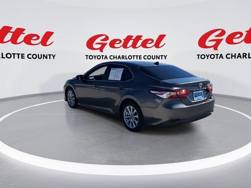 2019 Toyota Camry XLE