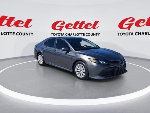 2019 Toyota Camry XLE