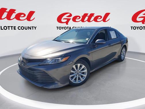 2019 Toyota Camry XLE