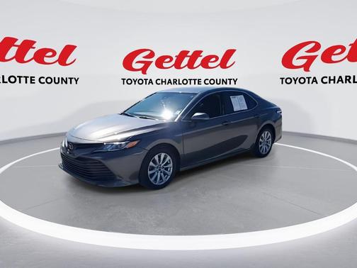2019 Toyota Camry XLE