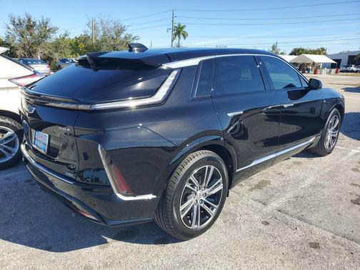 2025 Cadillac LYRIQ Luxury