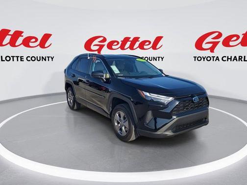 2024 Toyota RAV4 Hybrid SE