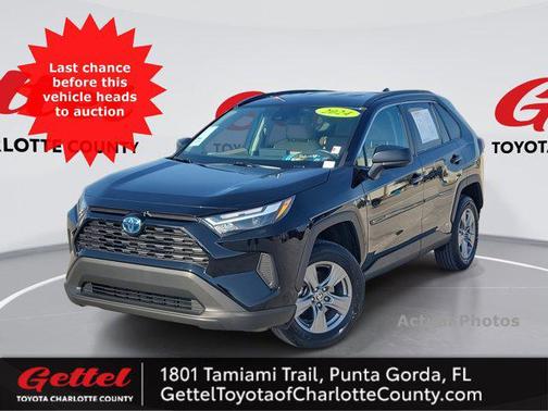 2024 Toyota RAV4 Hybrid SE